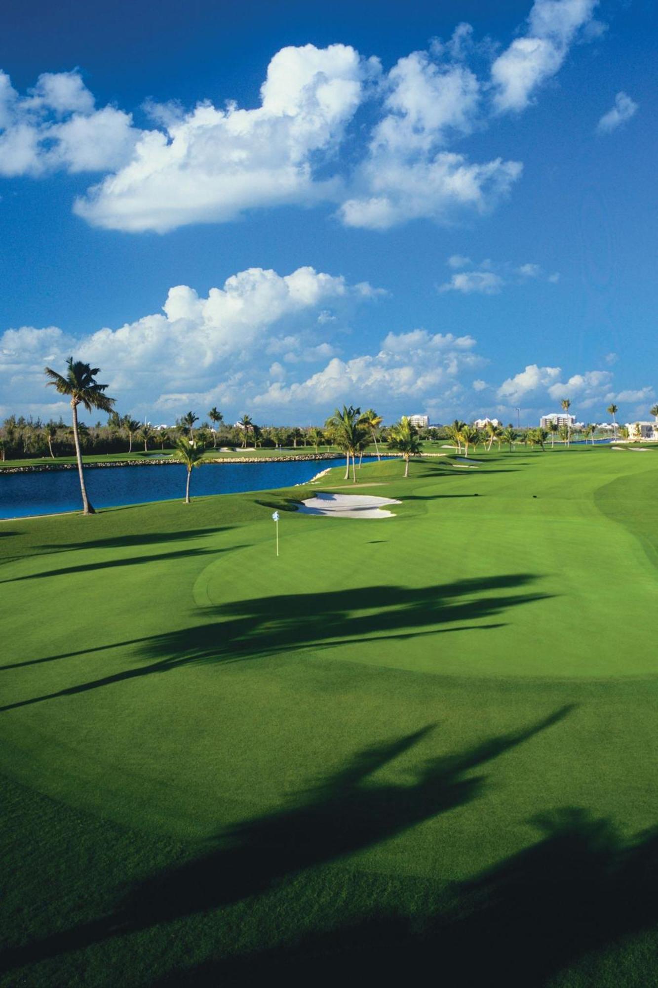 The Ritz-carlton, Grand Cayman Resort Seven Mile Beach